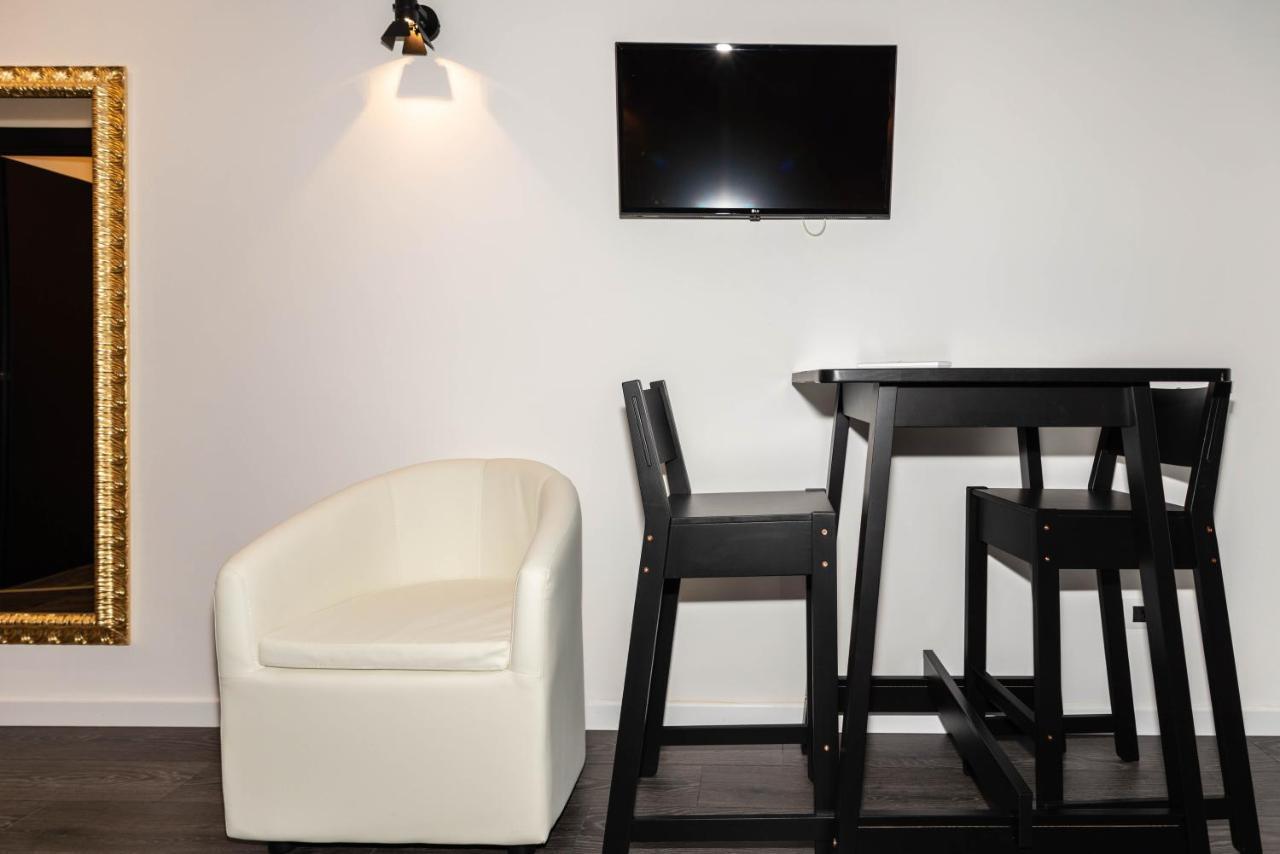 Trevi & Pantheon Design Rooms Ρώμη Εξωτερικό φωτογραφία